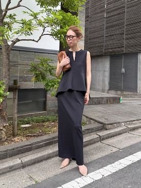 「Whim Gazette（ウィムガゼット）のカットIラインスカート（スカート、ブラック系）」を使った、wgendoさん（レディース・162cm）の春コーディネート