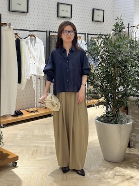 「A part by（アパートバイ）のスラックスコクーンボリュームパンツ（スラックス、ベージュ系）」を使った、apartby15さん（レディース）の春コーディネート