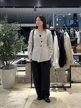 「アイテム（ノーカラージャケット）」を使った、apartby15さん（レディース・155cm）の秋コーディネート