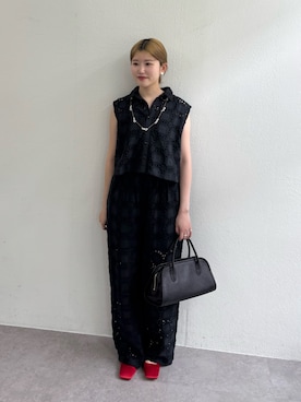 「Whim Gazette（ウィムガゼット）のクロシェライクブラウス（シャツ/ブラウス、ブラック系）」を使った、wgwatanabeさん（レディース・160cm）の春コーディネート