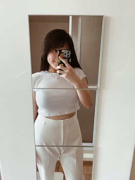 「通勤穿搭」｜「アイテム（スラックス）」を使った、Stephanie K🫧さん（レディース・168cm）の春コーディネート