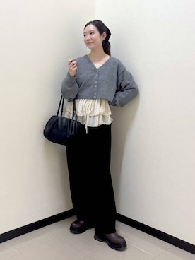 「アイテム（チョーカー）」を使った、なあせさん（レディース・157cm）の秋コーディネート