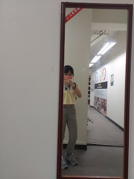 「hot」｜えりさん（レディース・156cm）の春コーディネート