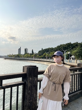 「アイテム（ドレス、ホワイト系）」を使った、えりさん（レディース・156cm）の春コーディネート