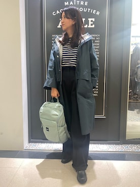 「AIGLE（エーグル）のアイテム（ポンチョ）」を使った、okuyama39さん（レディース・160cm）の春コーディネート