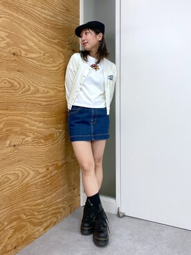 イ　ヒョンジンさんのコーディネート