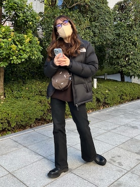 「アイテム（ナイロンジャケット、ブラック系）」を使った、kiyonoさん（レディース・156cm）の冬コーディネート