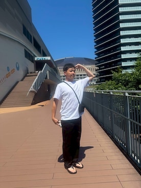 SUN SURF sacai Tシャツ 20-02208M サイズ2 ブラック Sacai（サカイ）の「＜sacai（サカイ）＞SUNSURF バックフレア T