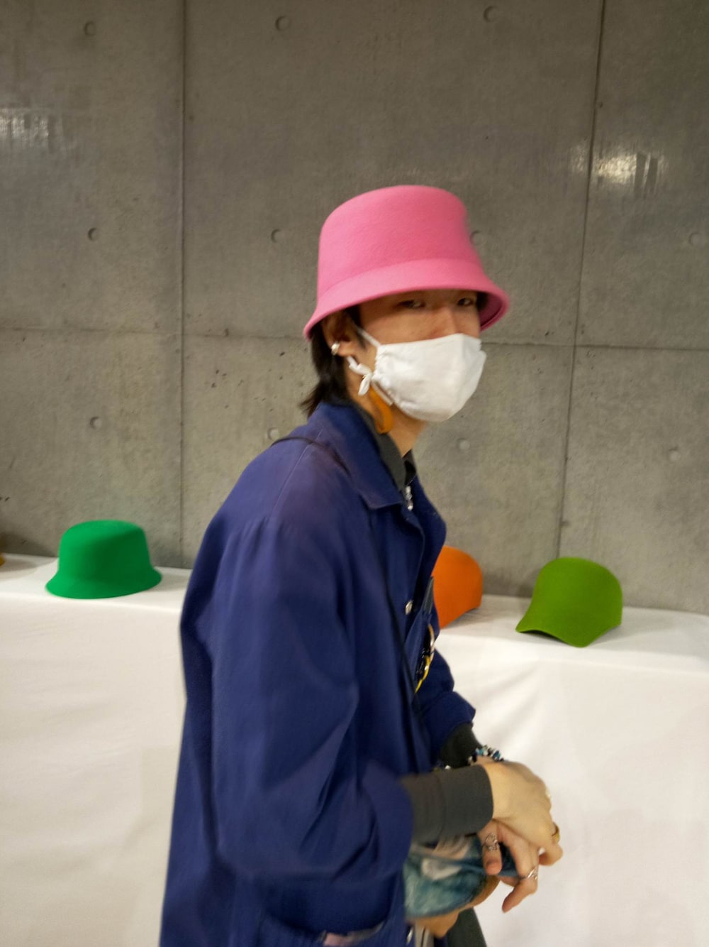 「帽子、ワークスタイル、展示会、春コーデ、ハット、古着MIX、ニットポロ」｜「チェコスロバキア古着の常マナさんから（カバーオール、ブルー系）」を使った、Ringringさん（メンズ・172cm）の春コーディネートの1枚目の写真