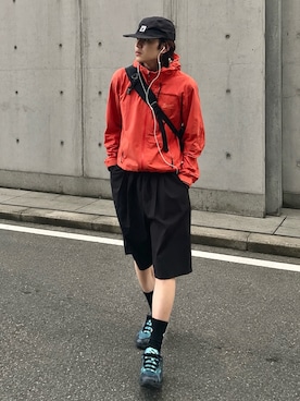 ✩こすもす✩マウンテンパーカー、ショルダーバッグ マウンテンパーカーを使った「ショルダーバッグ」の人気ファッション