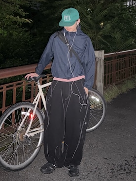 「アイテム（マウンテンパーカー）」を使った、''r_e_n"さん（メンズ・167cm）の夏コーディネート