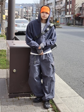 「GILDAN（ギルダン）のアイテム」を使った、renさん（メンズ・167cm）の春コーディネート