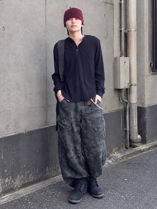 「SIDEWAY STANCE(サイドウェイスタンス)の【SIDEWAY STANCE】ワッフル ヘンリー ネック 長袖Tシャツ(Tシャツ/カットソー)」を使った、renさん(メンズ・167cm)の秋コーディネート