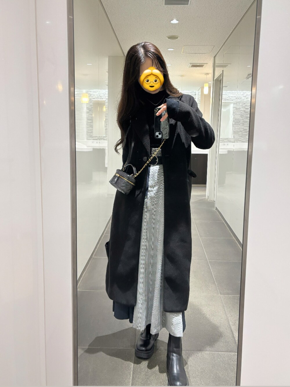 「brand ?のアイテム（ブーツ、ブラック系）」を使った、Yu....738さん（骨格ナチュラル・レディース・158cm）の春コーディネートの1枚目の写真