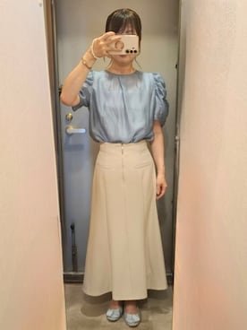 「NATURAL BEAUTY BASIC（ナチュラルビューティーベーシック）の◇ギャザースリーブシアーブラウス（シャツ/ブラウス、ブルー系）」を使った、yukoさん（レディース・153cm）の夏コーディネート