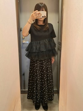 「NATURAL BEAUTY BASIC（ナチュラルビューティーベーシック）のバイアスサテンナロースカート（スカート、ブラック系）」を使った、yukoさん（レディース・153cm）の夏コーディネート