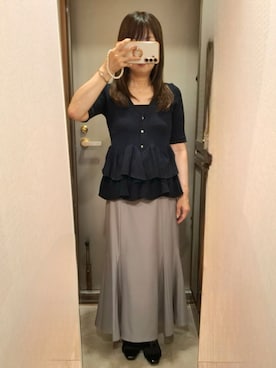 「titivate（ティティベイト）のハーフスリーブフリルヘムニットカーディガン（カーディガン/ボレロ、ブルー系）」を使った、yukoさん（レディース・153cm）の夏コーディネート
