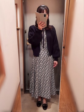 「小花柄ワンピース」｜「アイテム（シューズ）」を使った、yukoさん（レディース・153cm）の秋コーディネート