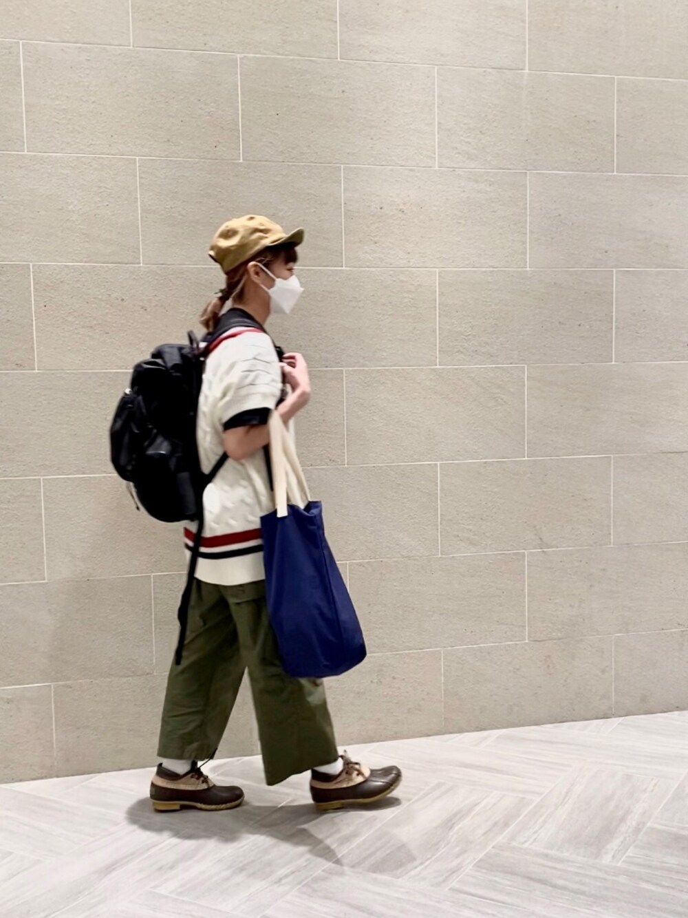 「BEAMS、BEAMS BOY、Ray BEAMS、BEAMS JAPAN、LLBean、l.l.bean」｜「Ray BEAMSのRay BEAMS / チルデン ビッグ ベスト（ベスト、ホワイト系）」を使った、Chaö Yi（あき)さん（レディース・155cm）の秋コーディネートの1枚目の写真