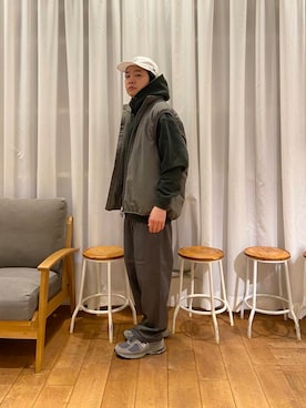 「アイテム（ダウンベスト）」を使った、KAKEKOさん（メンズ・168cm）の秋コーディネート