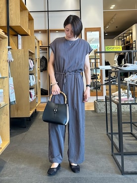 「アイテム（ヘアアクセサリー）」を使った、MAKOTOさん（レディース・162cm・30代）の夏コーディネート