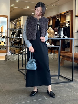 「アイテム（バッグ）」を使った、MAKOTOさん（レディース・162cm）の秋コーディネート