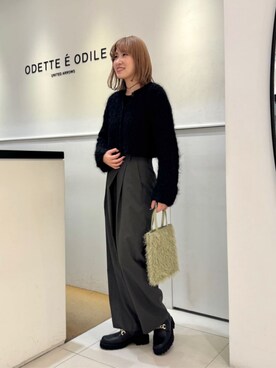 清水　オデット エ オディール スタッフさんのコーディネート