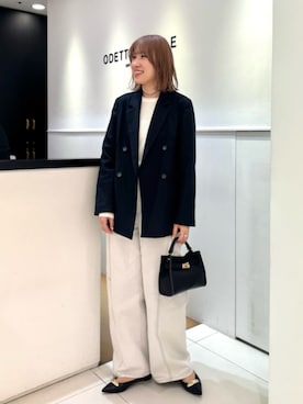 清水　オデット エ オディール スタッフさんのコーディネート