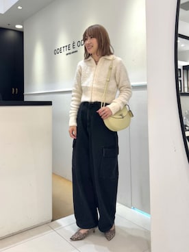 清水　オデット エ オディール スタッフさんのコーディネート