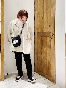 「シアタープロダクツ(THEATRE PRODUCTS)」｜「アイテム（マウンテンパーカー）」を使った、pualkisakoさん（レディース・152cm）の春コーディネート