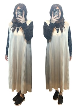 「アイテム（スリッポン）」を使った、𝕐𝕌ℕ ✴︎アラサーママ　　さん（レディース・160cm）の秋コーディネート