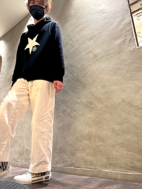 「CONVERSE TOKYO（コンバーストウキョウ）のアイテム（パーカー）」を使った、nnnaosさん（メンズ・171cm）の冬コーディネート