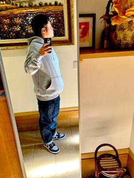 「AIR JORDAN（エアジョーダン）のアイテム（スニーカー、グレー系）」を使った、taishi830420さん（メンズ）の春コーディネート