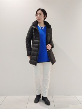 「インディヴィ」｜「アイテム（ダウンジャケット/コート）」を使った、ささきんさん（レディース・164cm）の冬コーディネート