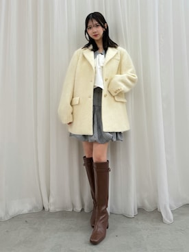 「アイテム（テーラードジャケット、ホワイト系）」を使った、aikaさん（レディース・156cm）の秋コーディネート