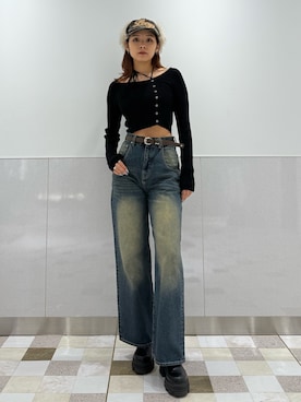 菅谷レイナさんのコーディネート