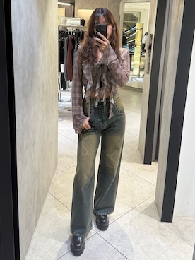 「EMODA（エモダ）のアイテム（キャミソール）」を使った、菅谷レイナさん（レディース・168cm）の秋コーディネート