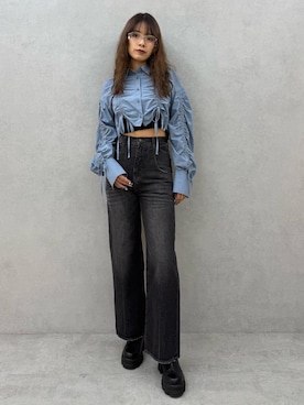 「EMODA（エモダ）のアイテム（キャミソール）」を使った、菅谷レイナさん（レディース・168cm）の秋コーディネート