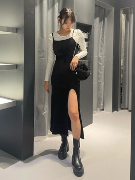 「EMODA」｜「アイテム（ワンピース/ドレス）」を使った、菅谷レイナさん（レディース・168cm）の秋コーディネート