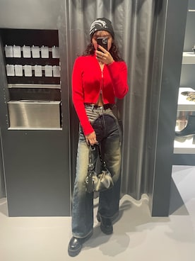 菅谷レイナさんのコーディネート