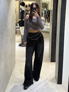 「EMODA（エモダ）のアイテム（パンツ）」を使った、菅谷レイナさん（レディース・168cm）の春コーディネート