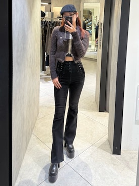 「アイテム（ハンチング/ベレー帽）」を使った、菅谷レイナさん（レディース・168cm）の秋コーディネート