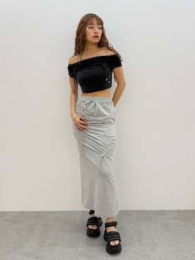 「EMODA」｜「アイテム（アクセサリー）」を使った、菅谷レイナさん（レディース・168cm）の夏コーディネート