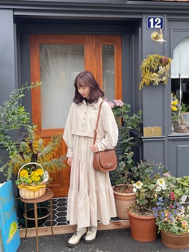 「カフェ」｜「アイテム（ワンピース/ドレス）」を使った、Reikaさん（レディース・156cm）の春コーディネート