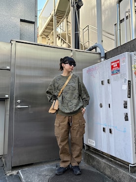「MANASTASH（マナスタッシュ）のアイテム（スウェット）」を使った、コト星さん（レディース・156cm）の秋コーディネート