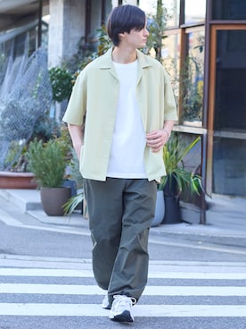 「nissen（ニッセン）のパラシュートパンツ（パンツ、グリーン系）」を使った、nissen Mens Modelsさん（メンズ・185cm）の春コーディネート