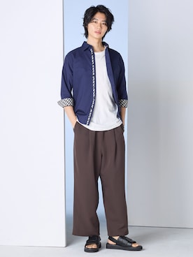 「nissen（ニッセン）のストレッチタックワイドパンツ（セットアップ対応）（パンツ、ブラウン系）」を使った、nissen Mens Modelsさん（メンズ・185cm）の春コーディネート