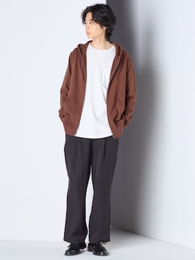 「nissen（ニッセン）のストレッチタックワイドパンツ（セットアップ対応）（パンツ、ブラック系）」を使った、nissen Mens Modelsさん（メンズ・182cm）の秋コーディネート