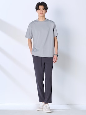 「nissen（ニッセン）の背面メッシュ　衿高　半袖Ｔシャツ（接触冷感・吸汗速乾・ストレッチ）（Tシャツ/カットソー、グレー系）」を使った、nissen Mens Modelsさん（メンズ・185cm）の春コーディネート