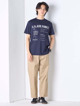 「nissen（ニッセン）の総ゴムワイドテーパードパンツ【大きいサイズ有】（パンツ、ベージュ系）」を使った、nissen Mens Modelsさん（メンズ・185cm）の春コーディネート